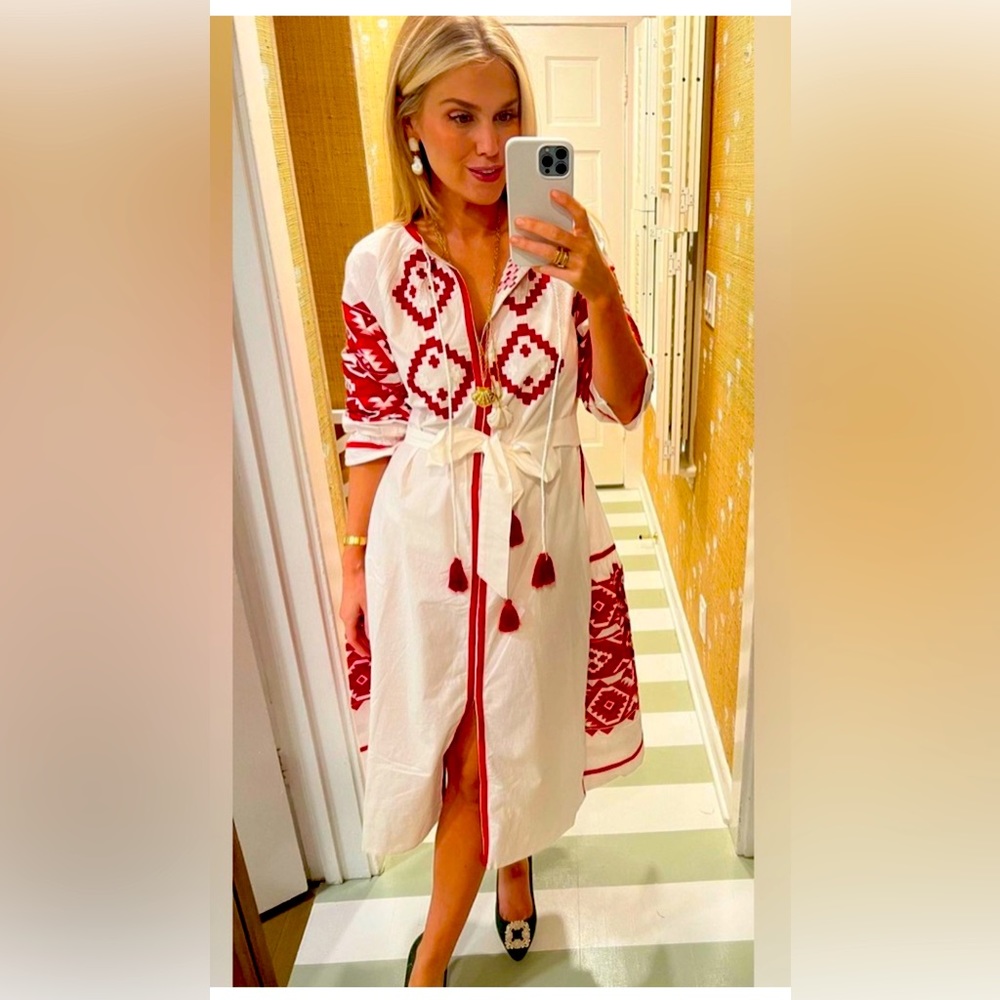 Julia Amory  Coatue Kaftan Cherry ❤️